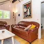 Three-Bedroom Holiday home in Ansager 2 Vakantiehuis