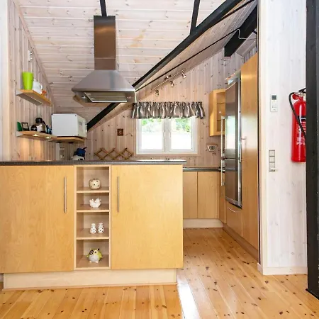 6 Person In Tatil Evi
